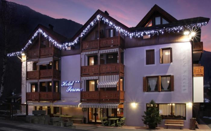 Hotel Serena Dimaro Exterior photo